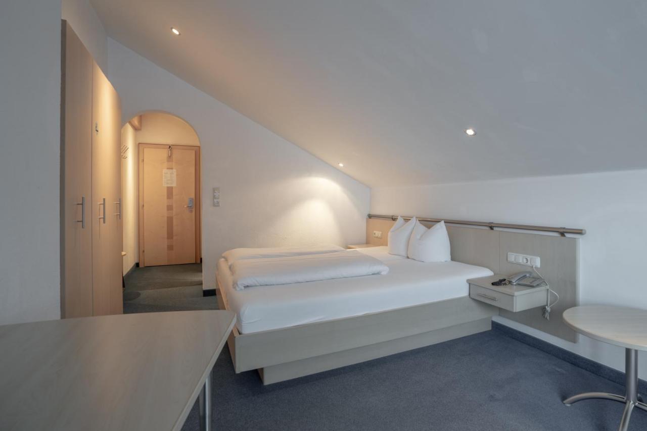 Petit Madlein Bed & Breakfast Ischgl Bagian luar foto