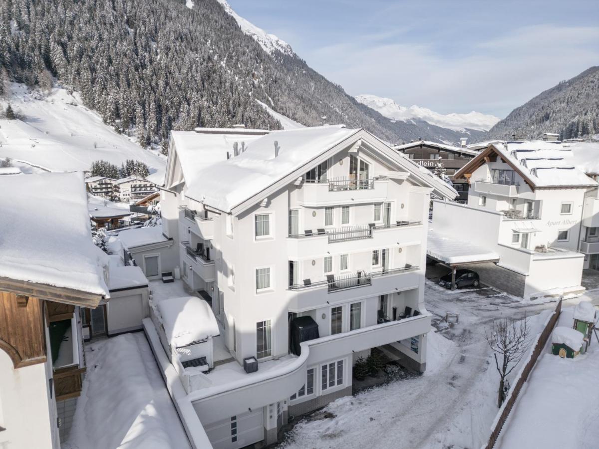 Petit Madlein Bed & Breakfast Ischgl Bagian luar foto