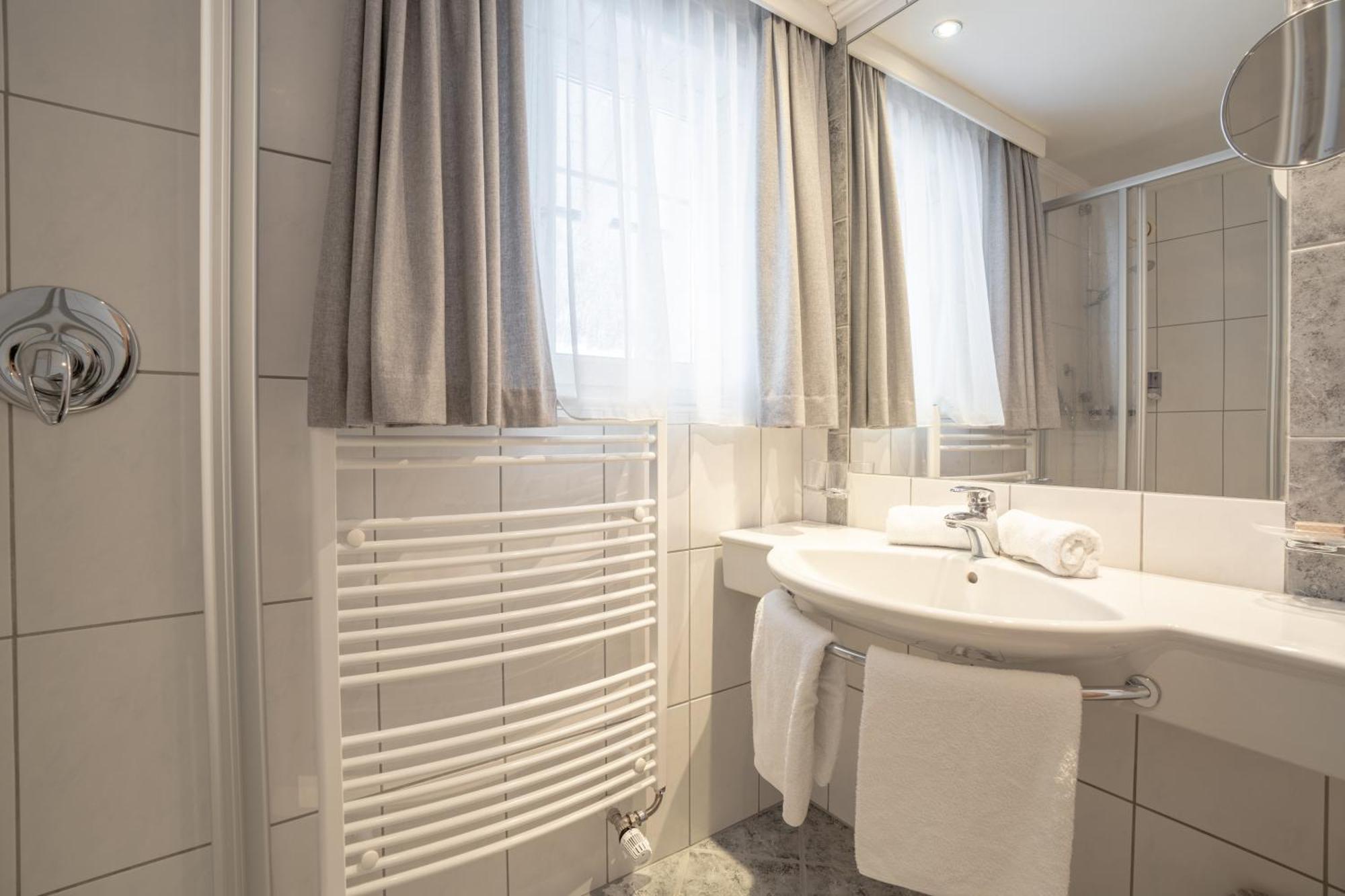 Petit Madlein Bed & Breakfast Ischgl Bagian luar foto