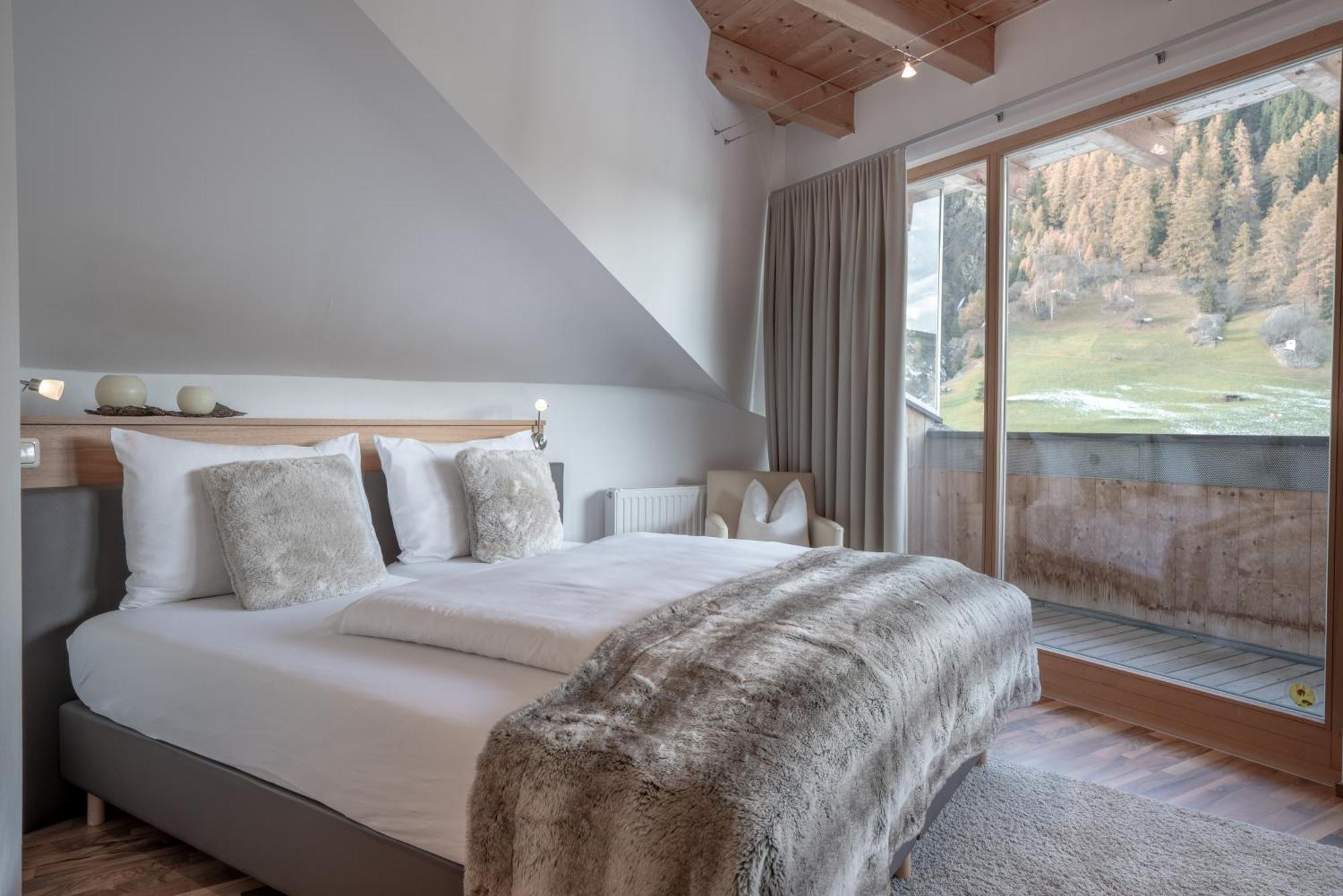 Petit Madlein Bed & Breakfast Ischgl Bagian luar foto