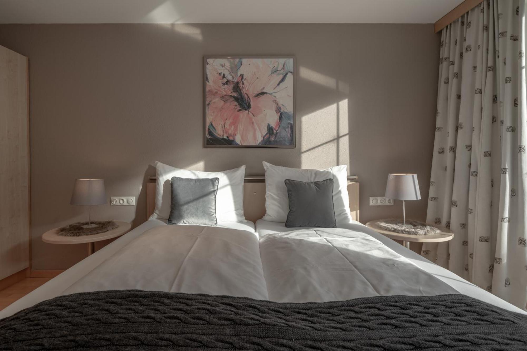 Petit Madlein Bed & Breakfast Ischgl Bagian luar foto