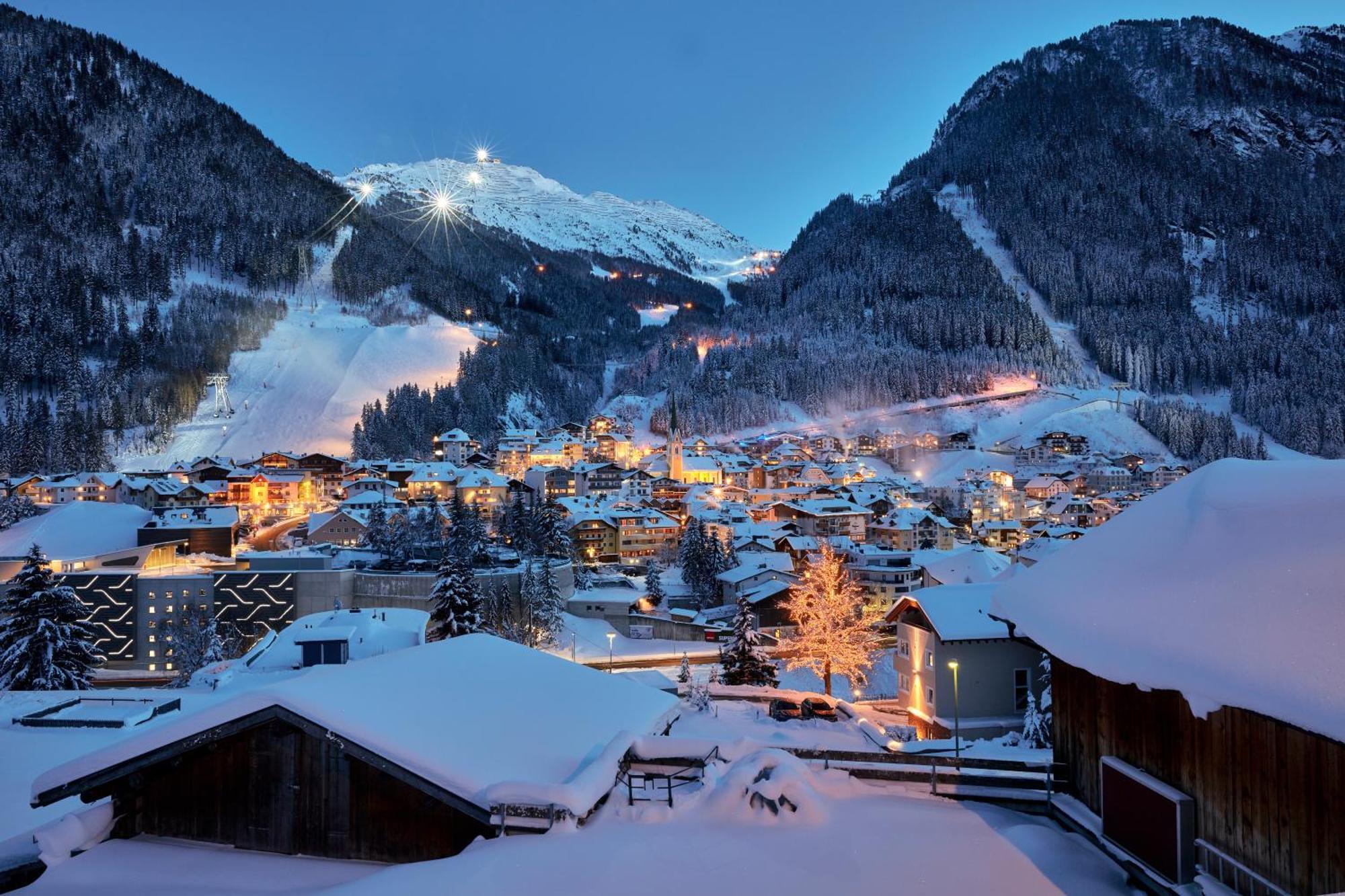 Petit Madlein Bed & Breakfast Ischgl Bagian luar foto