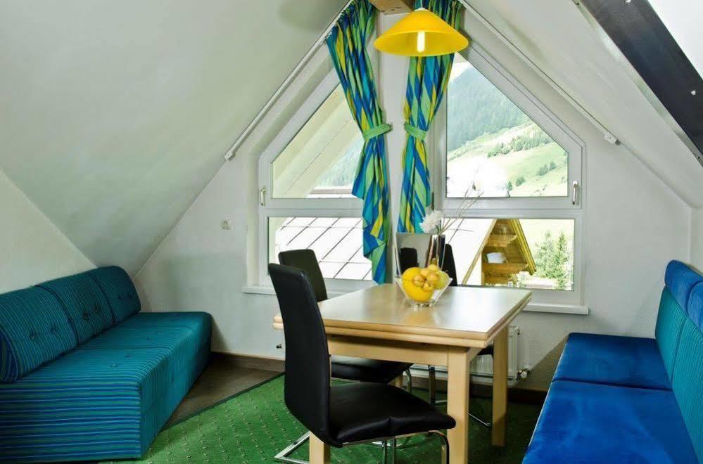 Petit Madlein Bed & Breakfast Ischgl Bagian luar foto